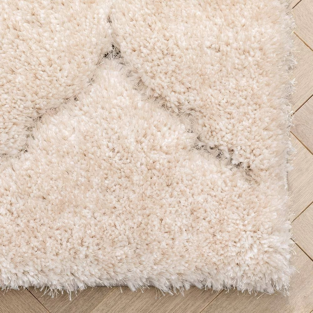 Logan Sandy Lattice Trellis Shag Beige 5 ft. x 7 ft. 3 in. 3D Textured Area Rug by Well Woven 7 Logan Sandy Lattice Trellis Shag Beige 5 ft. x 7 ft. 3 in. 3D Textured Area Rug by Well Woven - Image 5